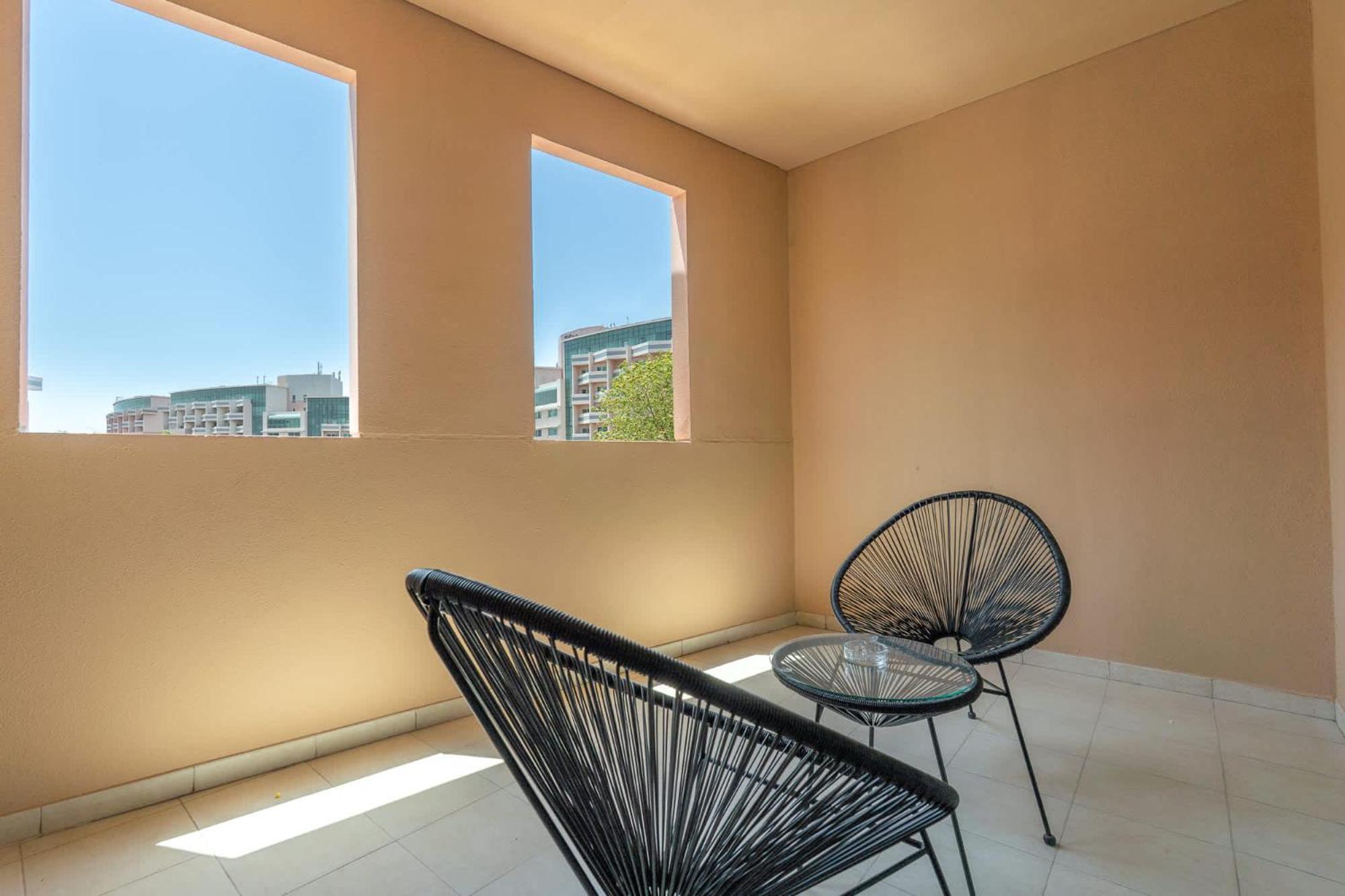 A Gorgeous In Zen 20 That Sleeps 2 Apartment Dubai