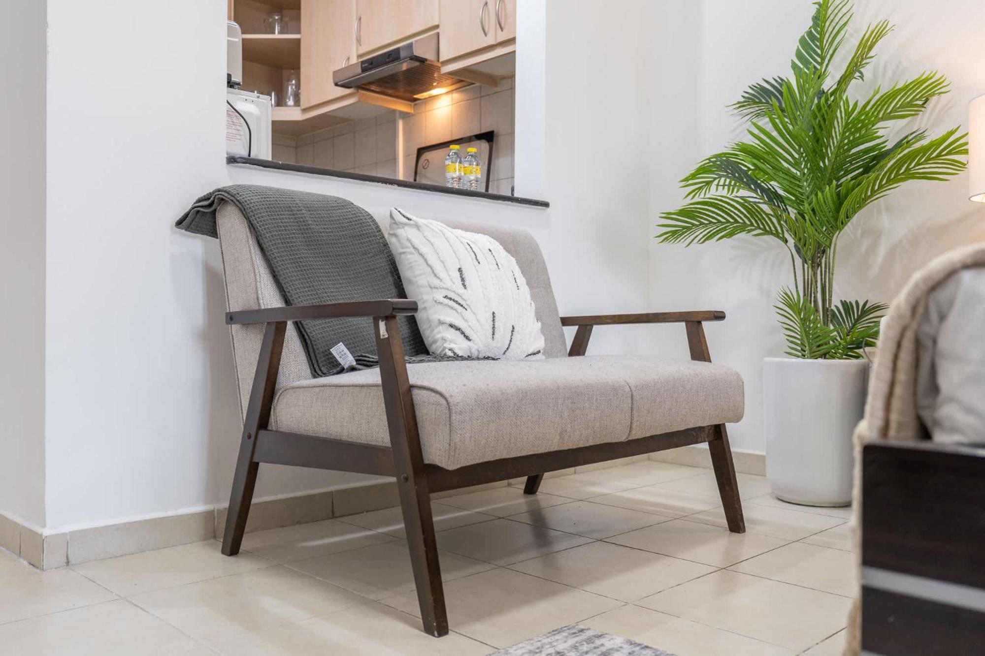 A Gorgeous In Zen 20 That Sleeps 2 Apartment Dubai