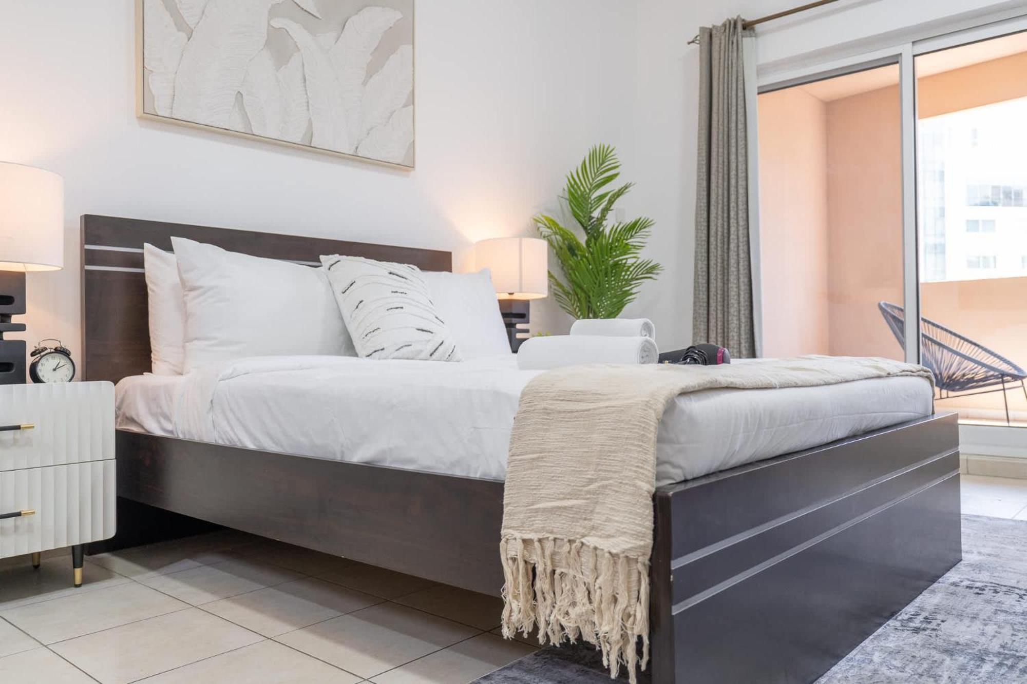 A Gorgeous In Zen 20 That Sleeps 2 Apartment *